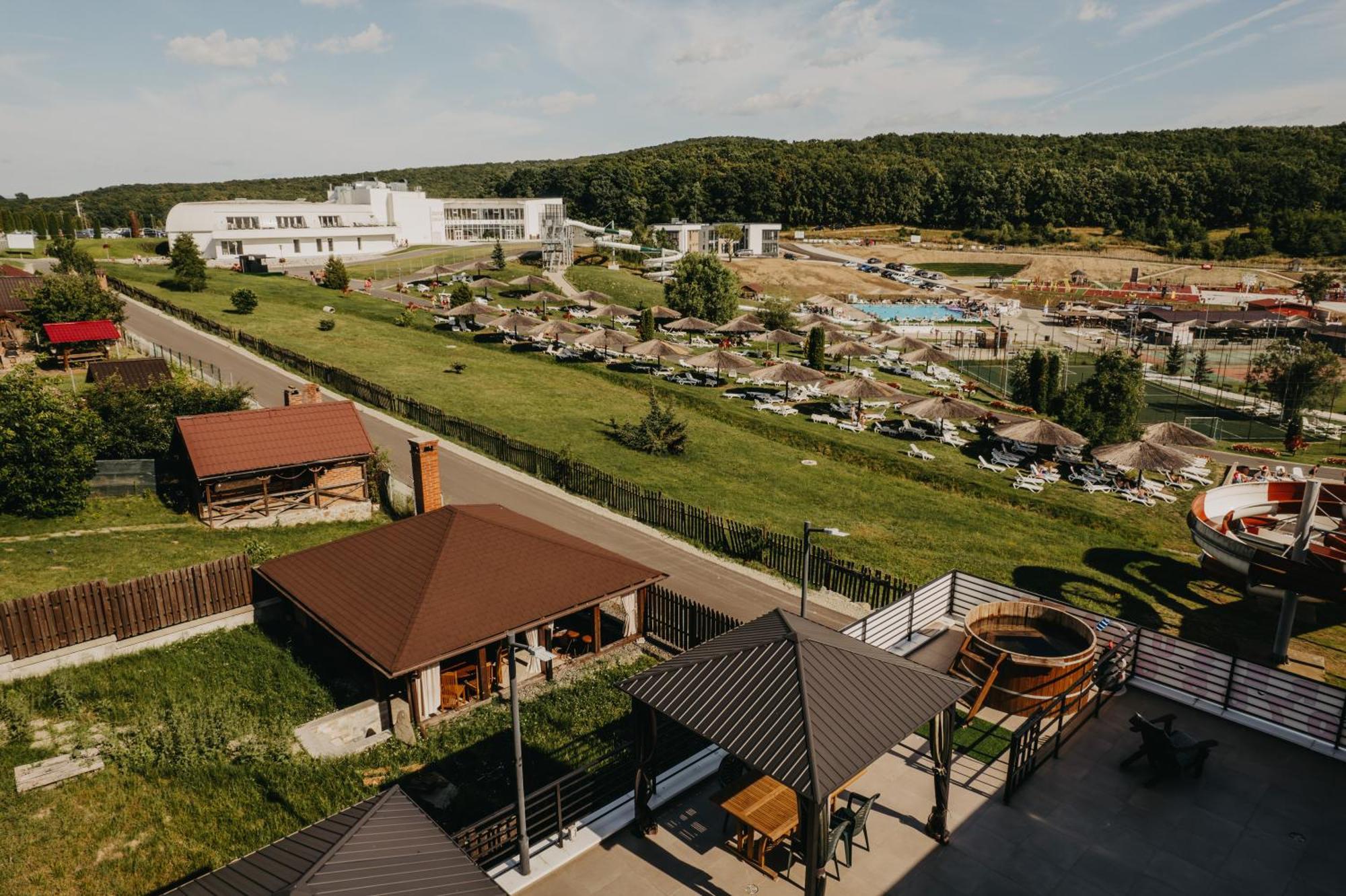 Cabana Suzanne Baile Figa Villa Agrisu de Sus Exterior photo